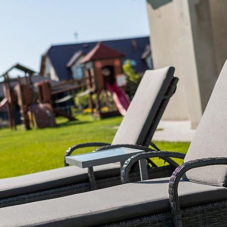 Pokoje Goscinne Frik Jantar Zewnętrze zdjęcie